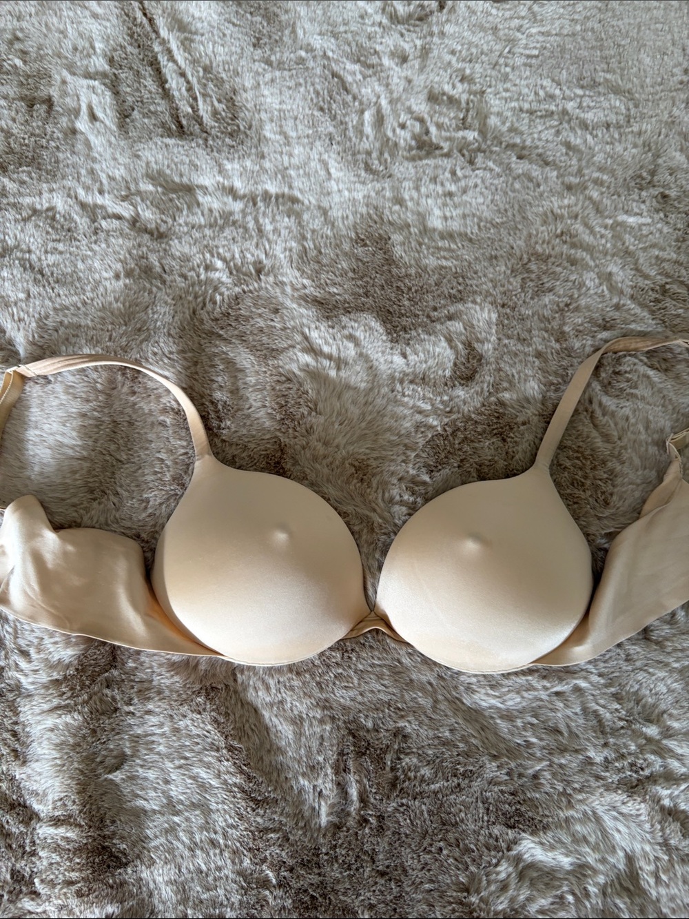 Skims ultimate push up Nipple bra/like new